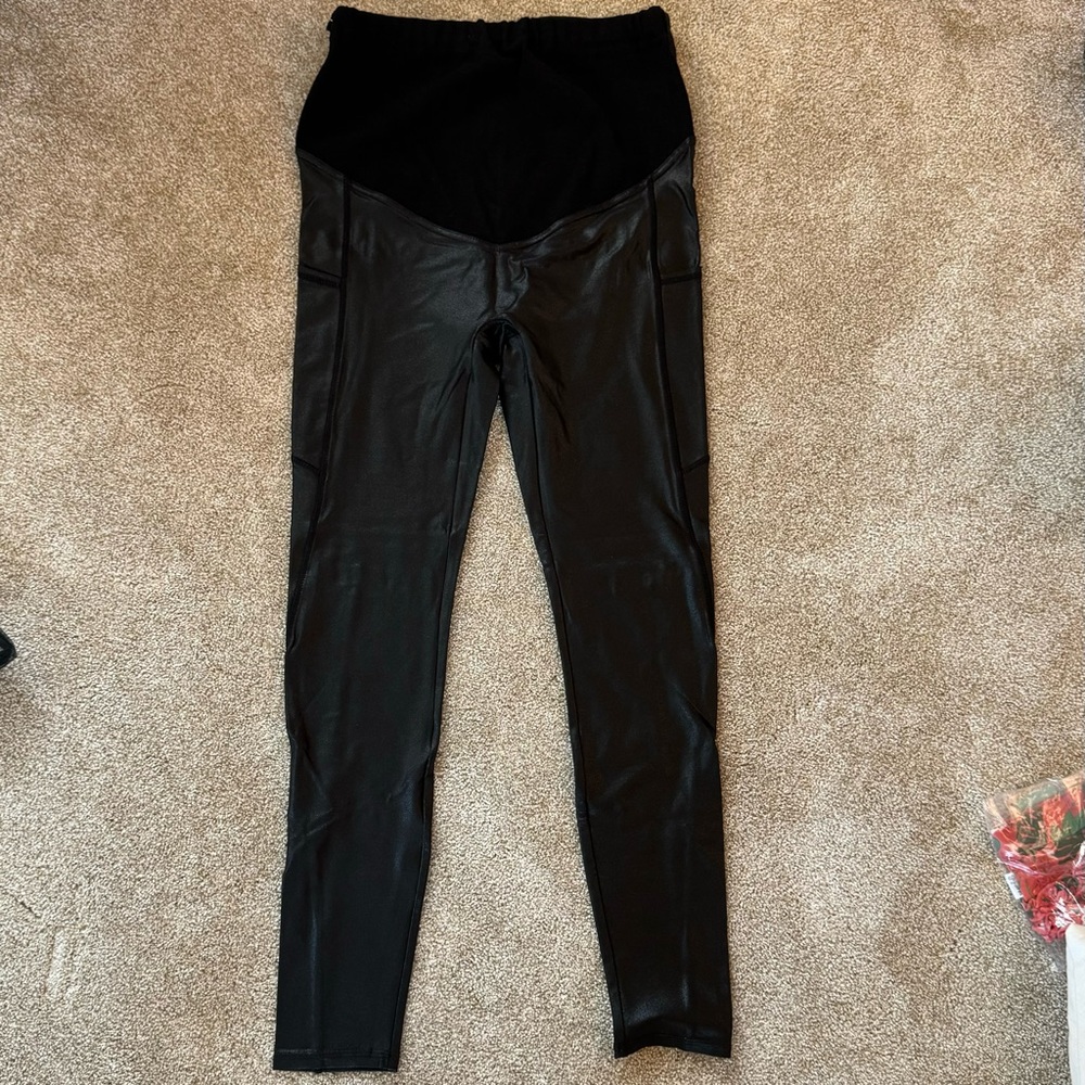 Brand new Tagoo over the belly faux leather leggings